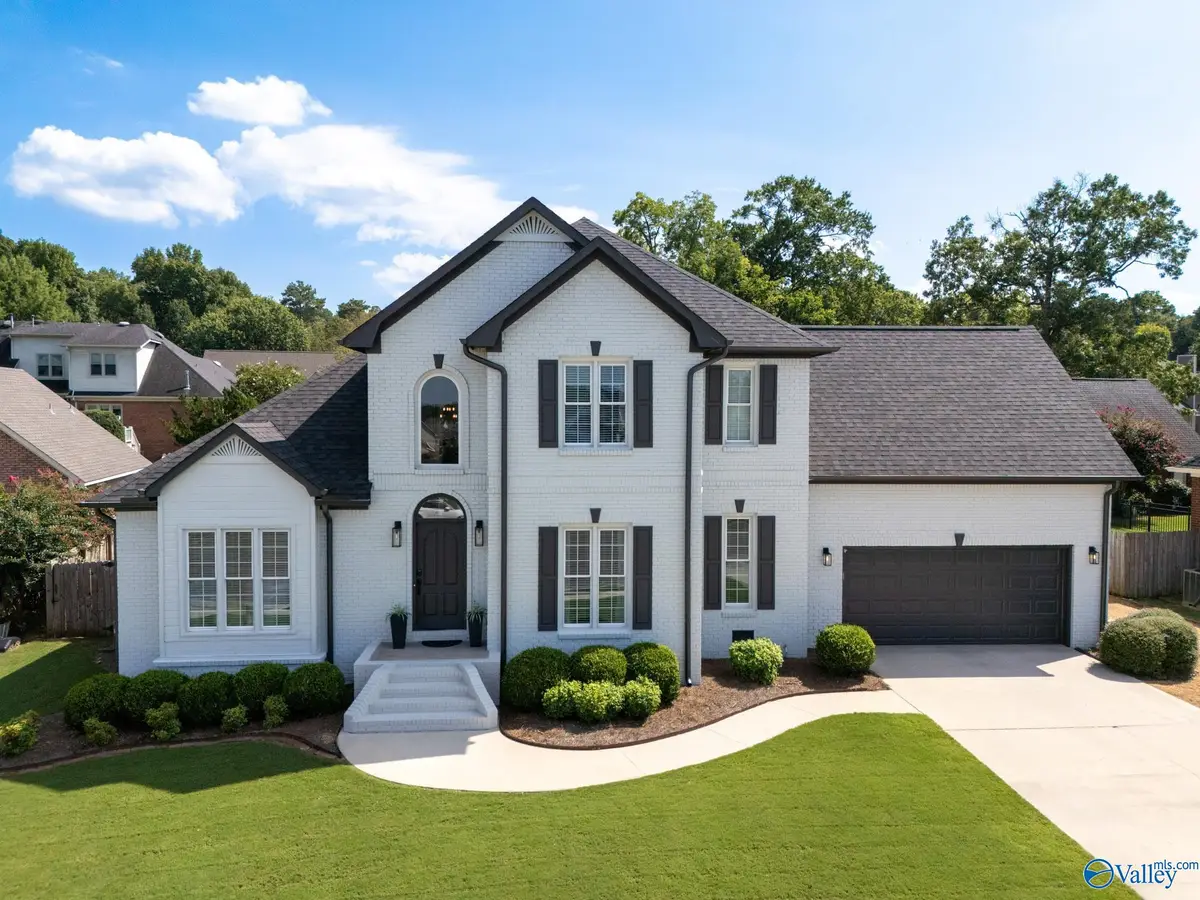 1703 Camden Circle Sw, Decatur, AL 35603 - #1