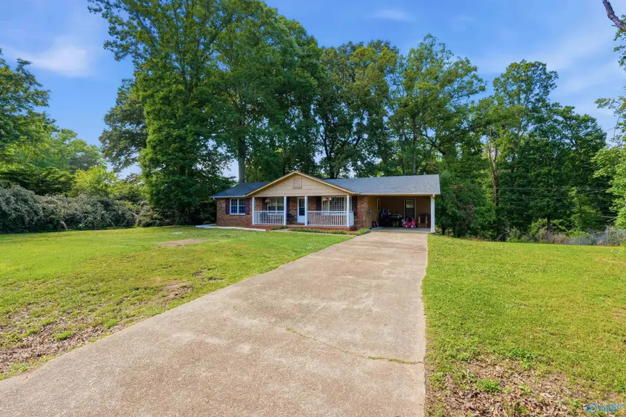 513 Rivermont Road, Florence, AL 35634 - #3