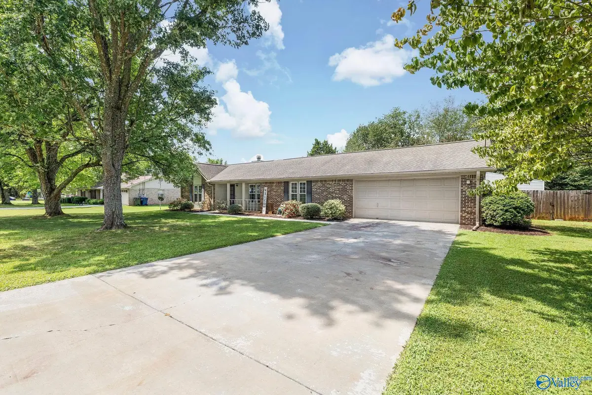 303 Red Oak Road, Madison, AL 35758 - #1