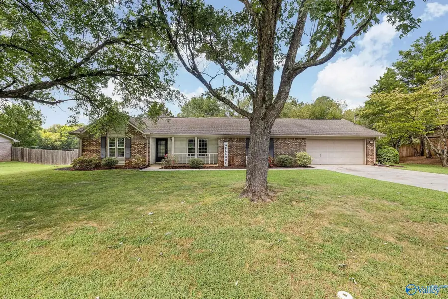 303 Red Oak Road, Madison, AL 35758 - #2