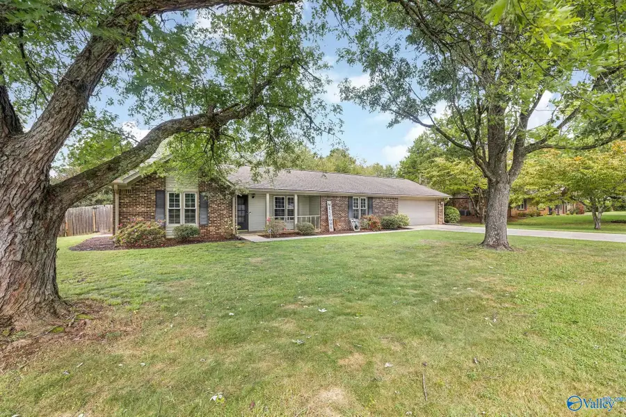 303 Red Oak Road, Madison, AL 35758 - #3