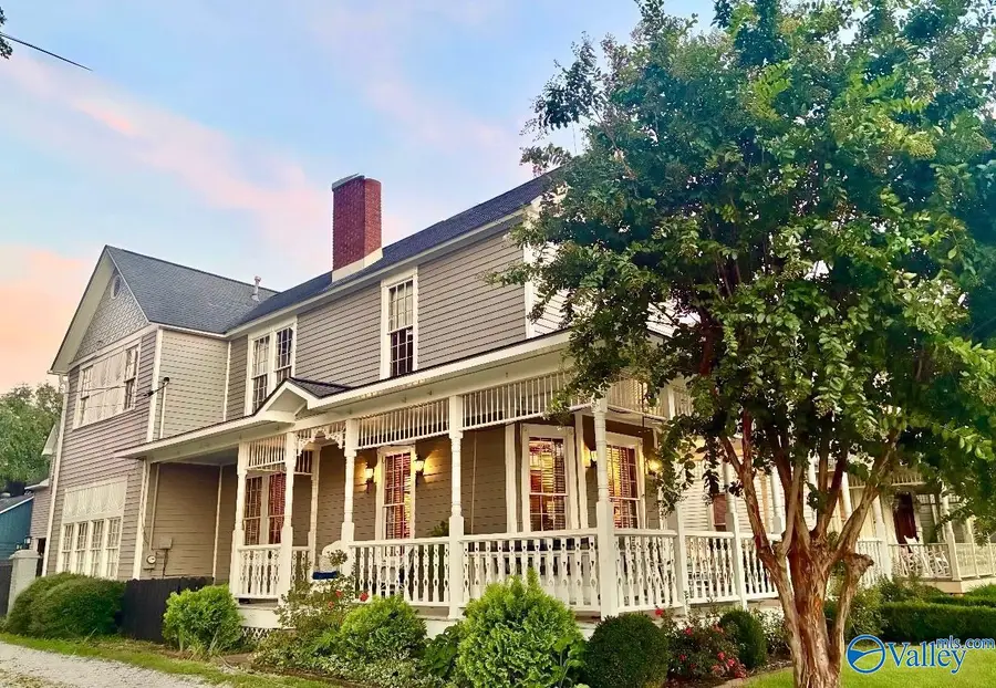 408 4th Avenue, Decatur, AL 35601 - #2