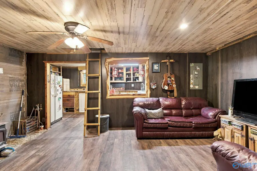 3071 County Road 4, Boaz, AL 35957 - #3