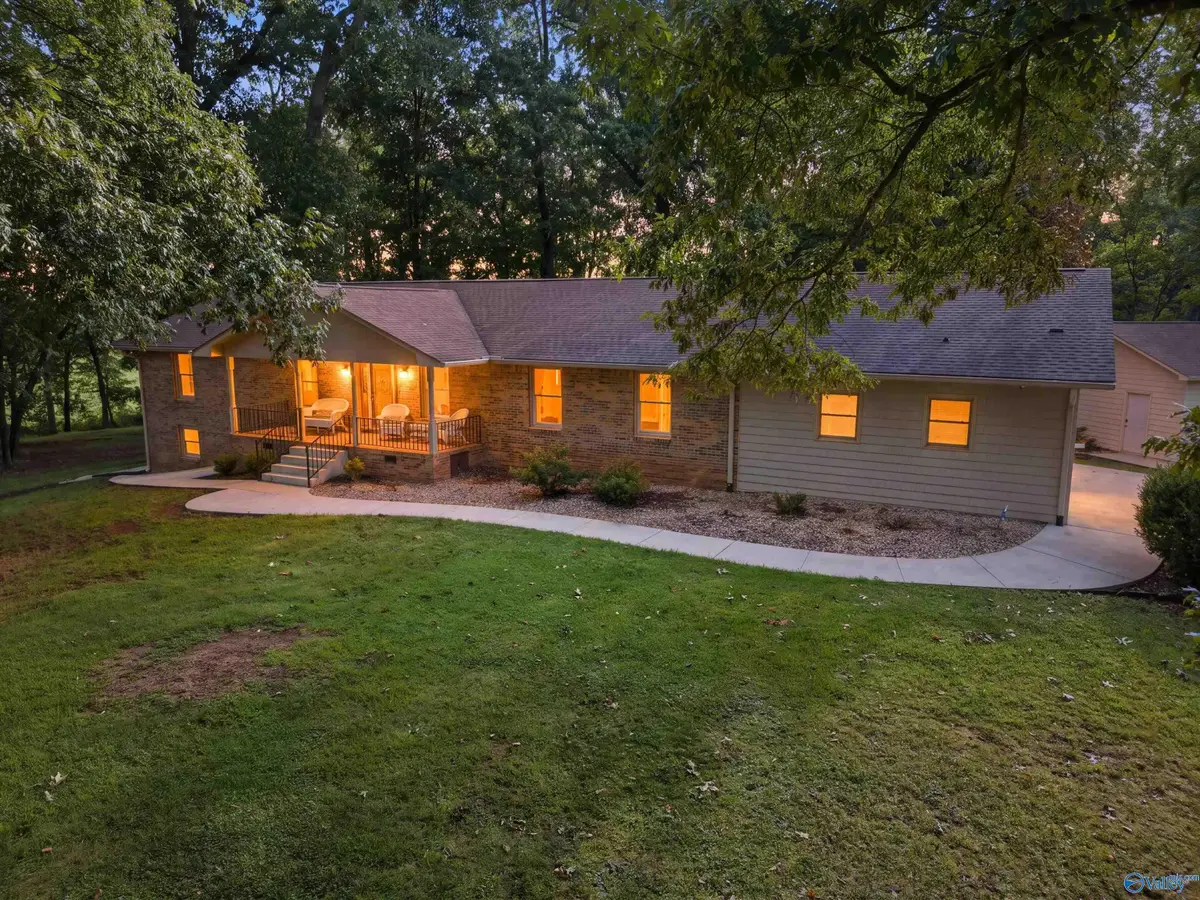 8516 Moores Mill Road, Meridianville, AL 35759 - #1