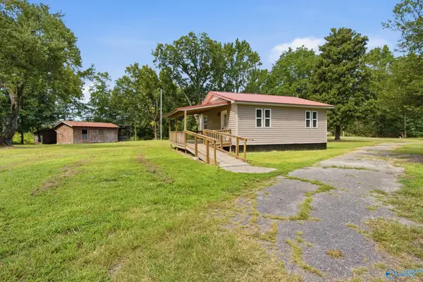 18539 Townsend Ford Road, Athens, AL 35611