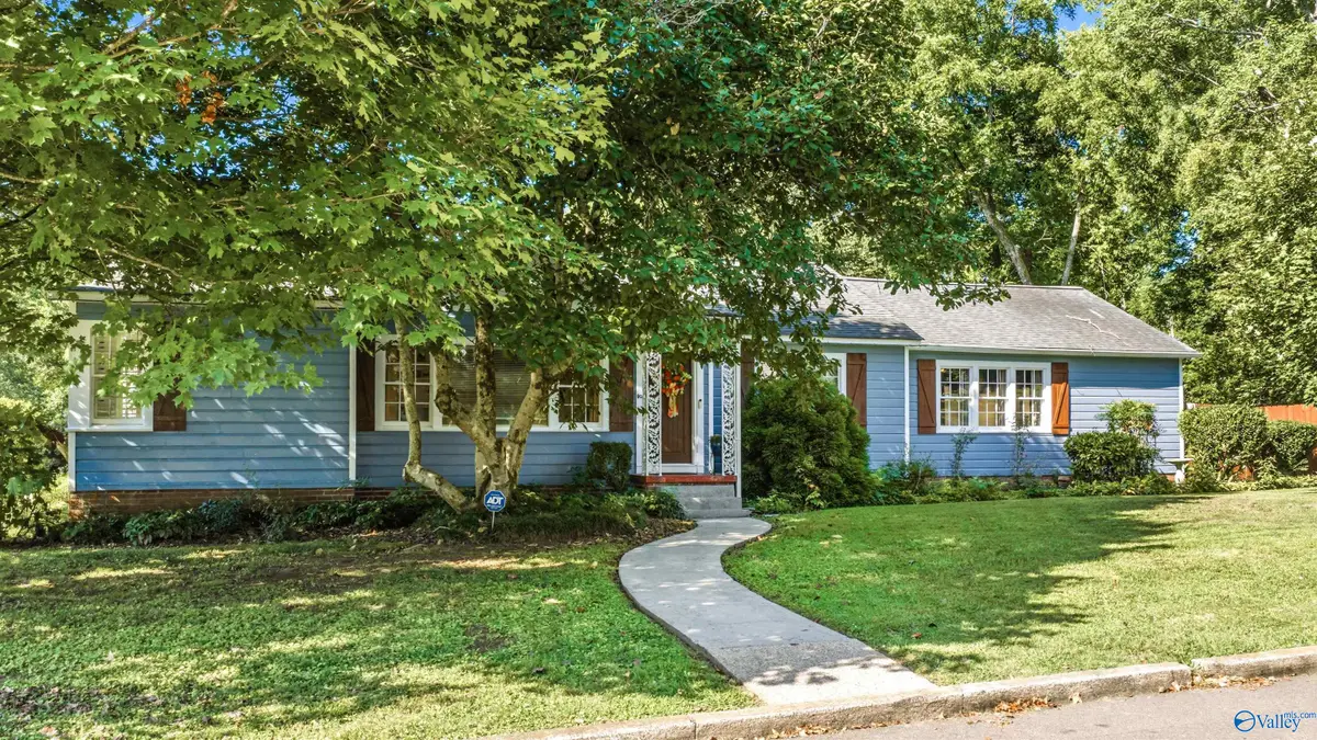 300 16th Street Nw, Fort Payne, AL 35967 - #1
