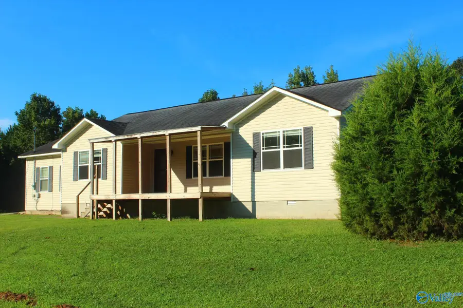 244 Damien Drive, Albertville, AL 35951 - #2