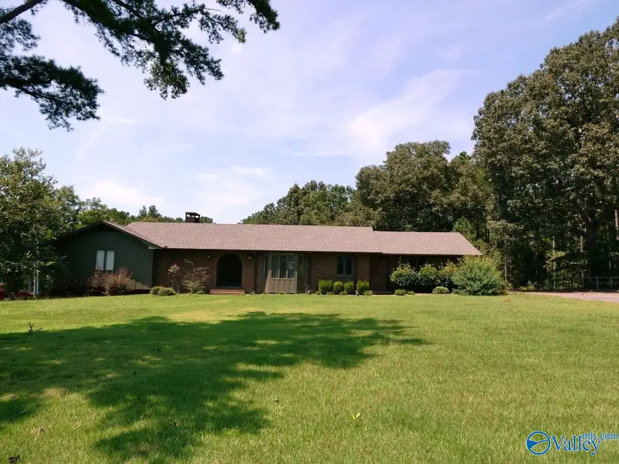 1047 State Highway 44, Guin, AL 35563 - #2