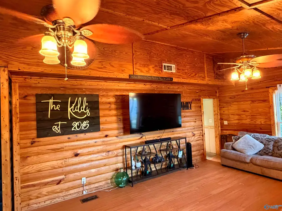 675 Willwood Drive, Hokes Bluff, AL 35903 - #3