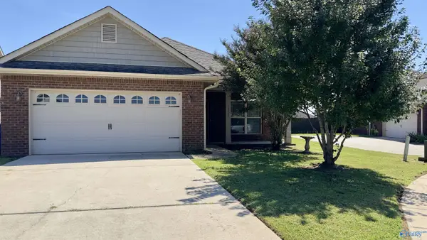 13767 Glendorch Lane, Athens, AL 35613