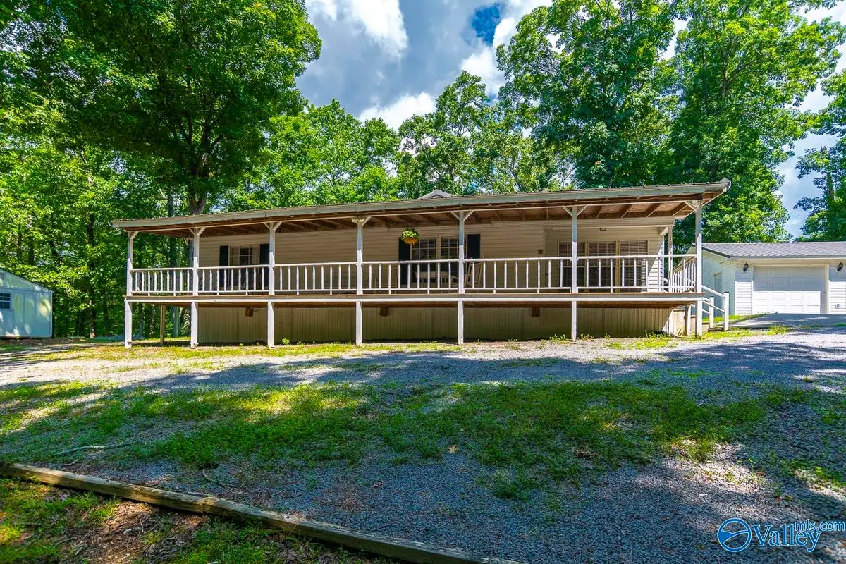 1095 Holiday Shores Road, Scottsboro, AL 35769 - #1