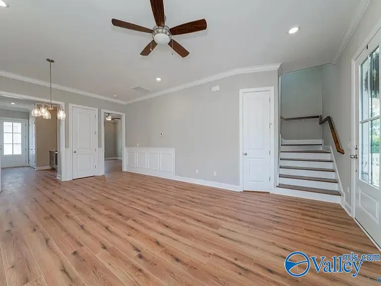 20 Pine Street Nw, Huntsville, AL 35806 - #3
