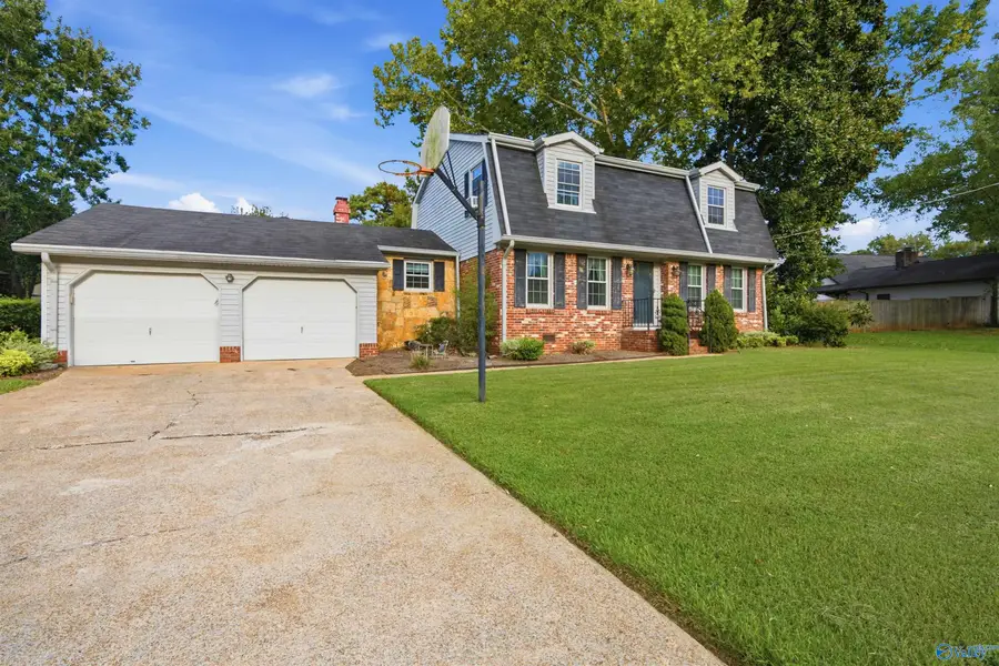 7615 Teal Drive Sw, Huntsville, AL 35802 - #2