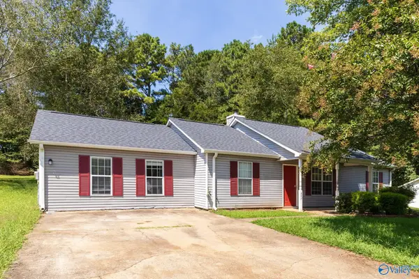 207 Barberry Lane, Toney, AL 35773
