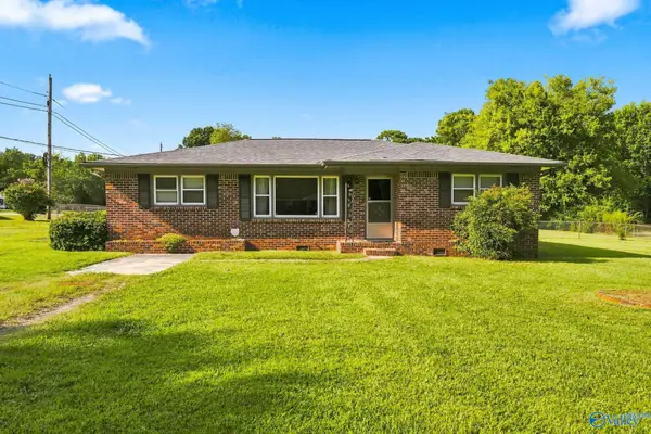 141 Hamaker Street, Decatur, AL 35603