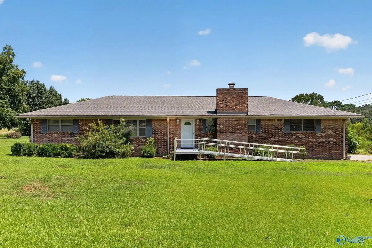 2130 Solitude Road, Albertville, AL 35950 - #1