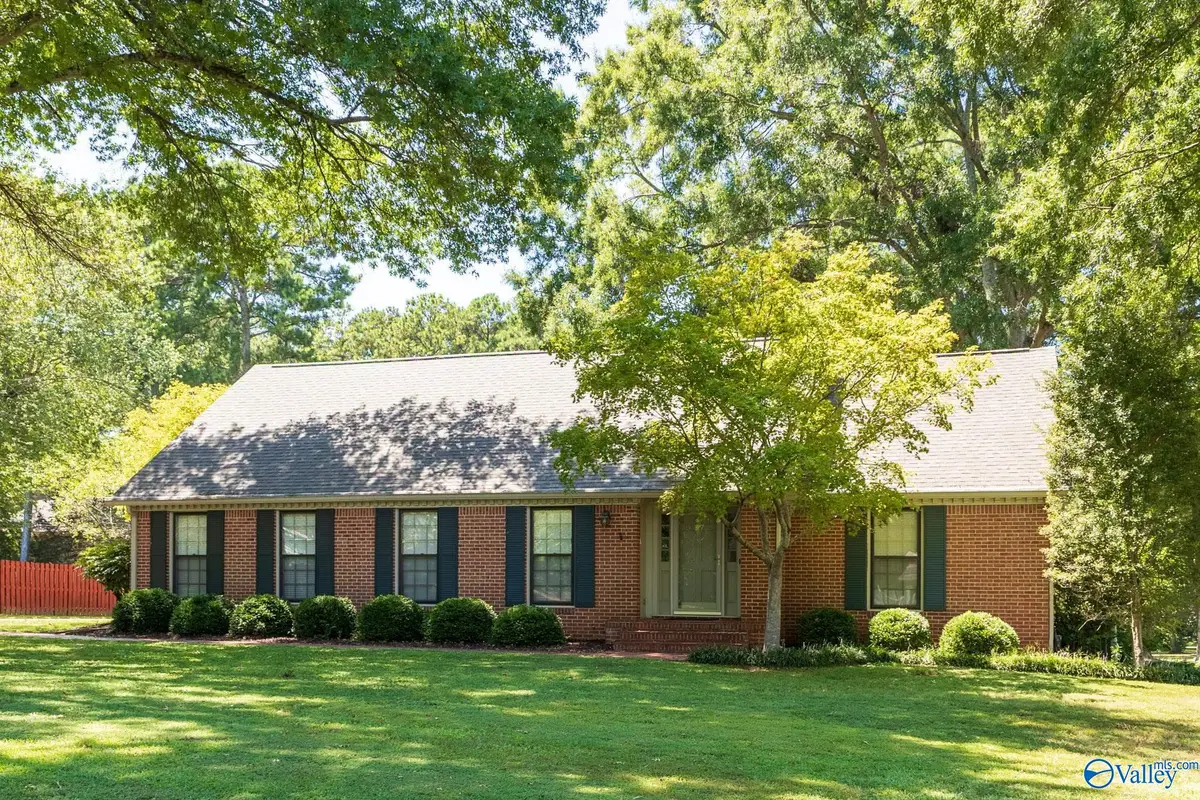 117 Yorkshire Drive, Athens, AL 35613 - #1
