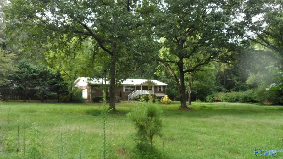 40 Champion Drive, Gadsden, AL 35904 - #2