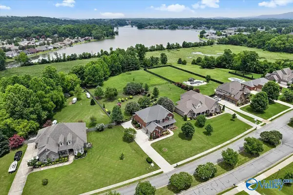 378 Natures Way, Huntsville, AL 35824