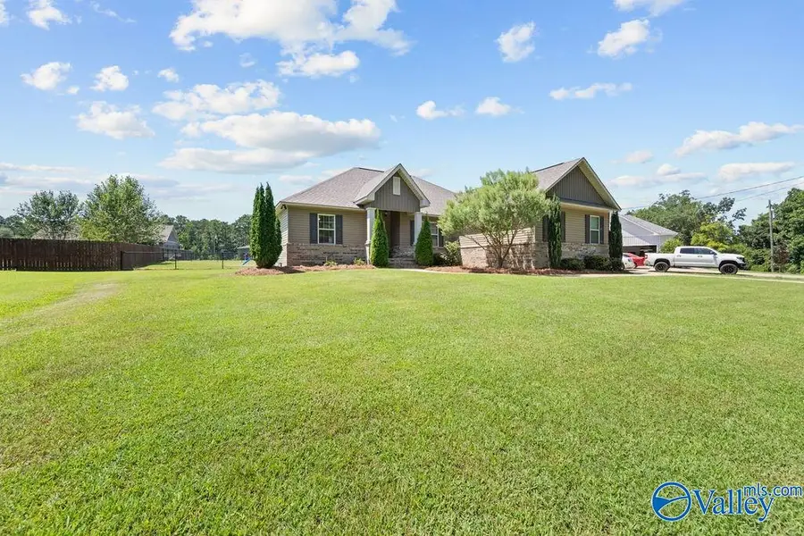 1460 Sturkietown Road, Southside, AL 35907 - #2