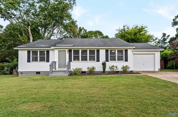 2605 Waltham Drive Ne, Huntsville, AL 35811
