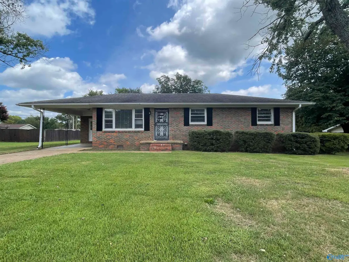 2306 Belview Road, Florence, AL 35630 - #1