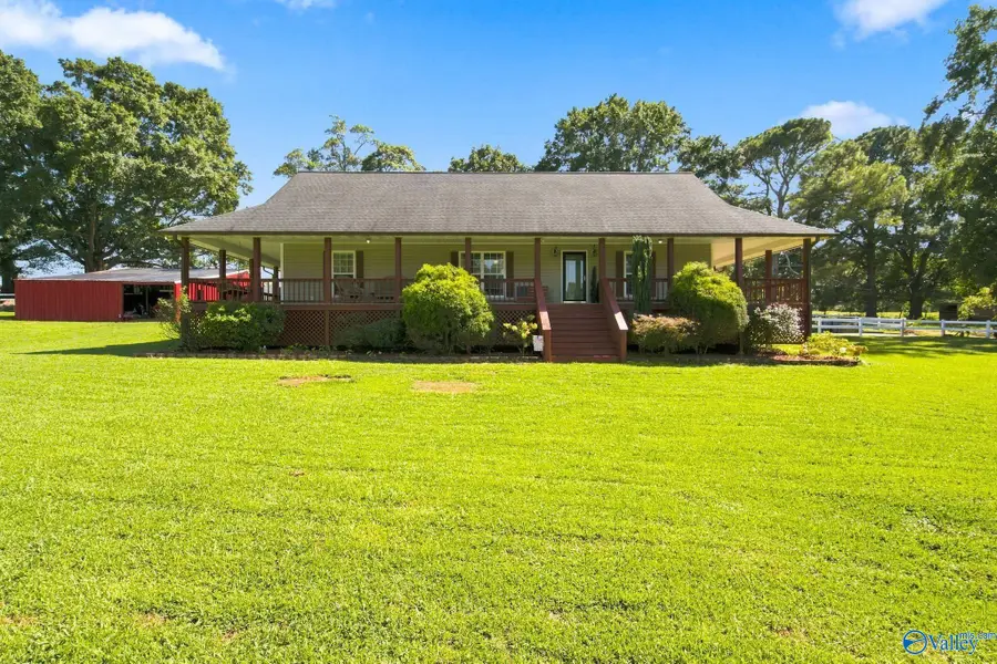 351 Stone Street, Albertville, AL 35951 - #2