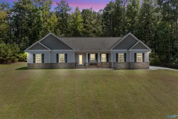 1689 Beech Hollow Lane, Southside, AL 35907