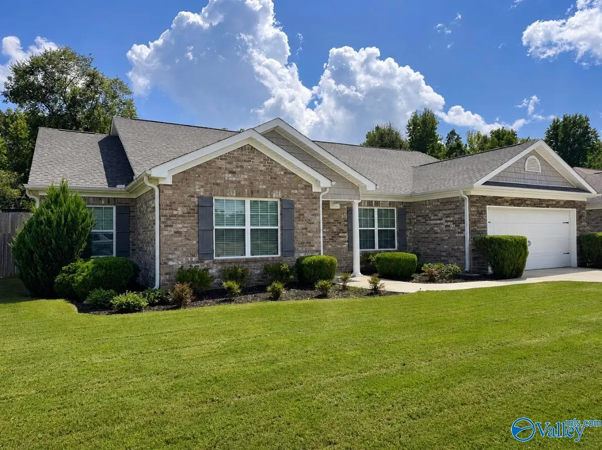 312 Dominion Drive Se, Hartselle, AL 35640 - #1
