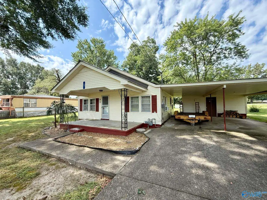 37&51 N Maple Street, Boaz, AL 35956 - #2