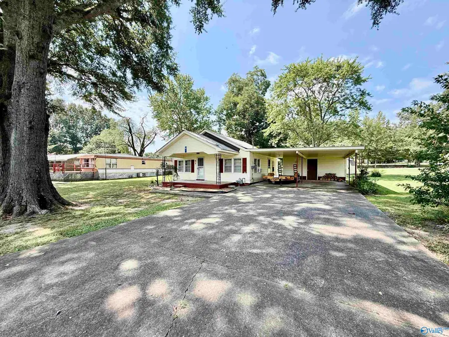 37&51 N Maple Street, Boaz, AL 35956 - #3
