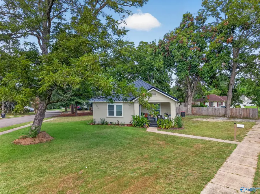 302 Richardson Street, Gadsden, AL 35903 - #2