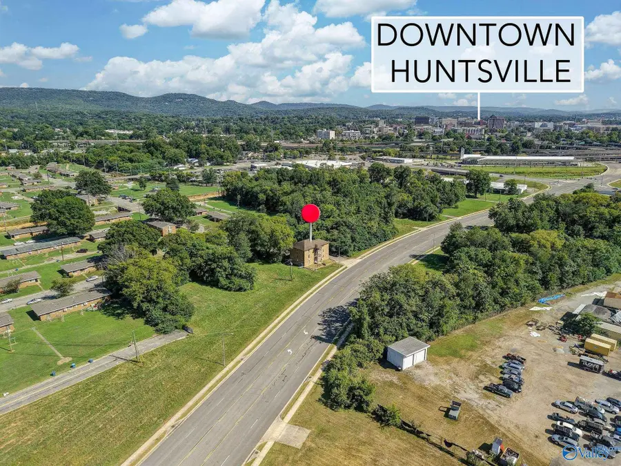 800 Hundley Drive Nw, Huntsville, AL 35801 - #2