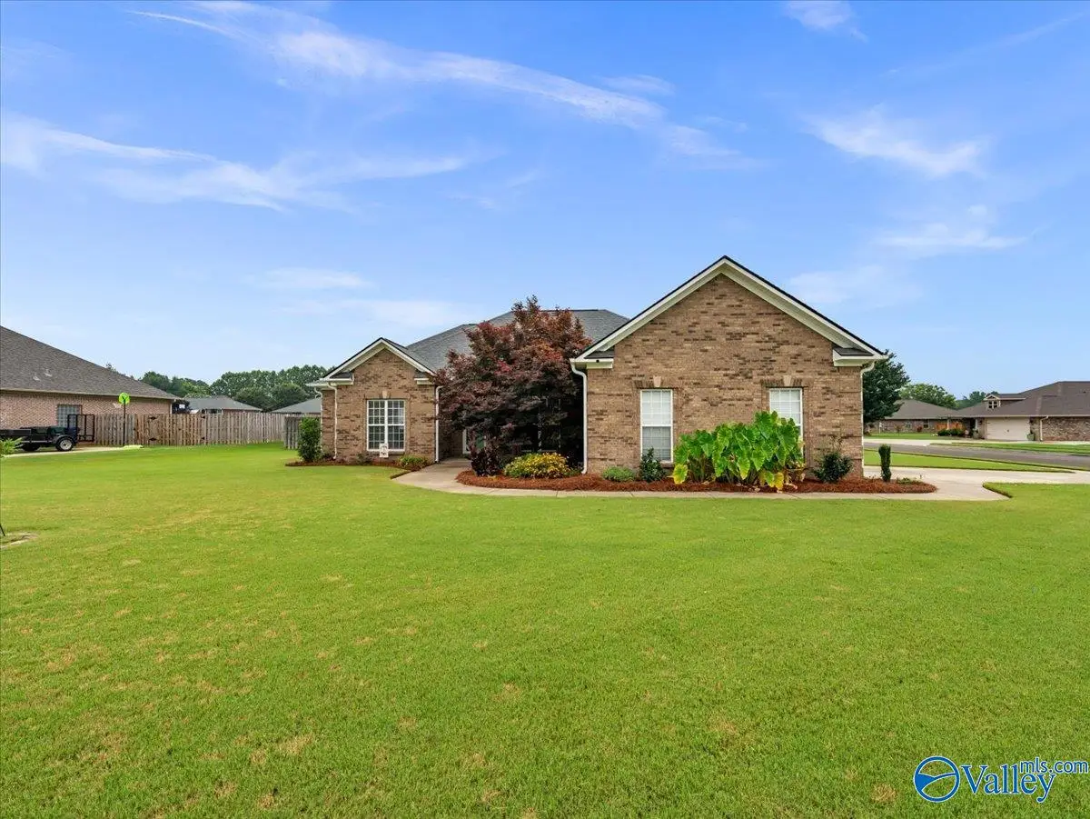 101 Maggie Bell Lane, Huntsville, AL 35811 - #1