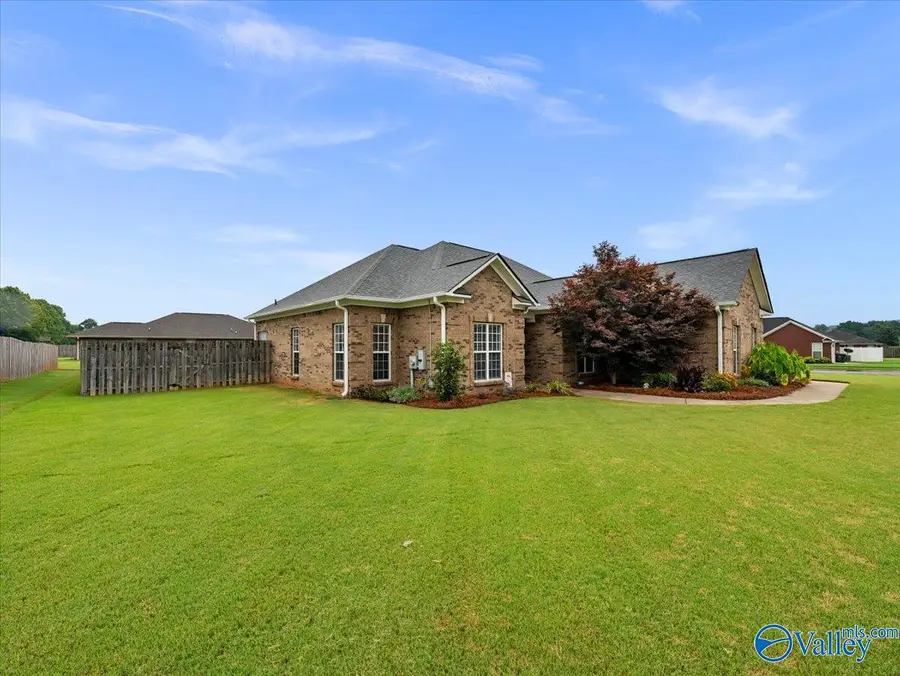 101 Maggie Bell Lane, Huntsville, AL 35811 - #3