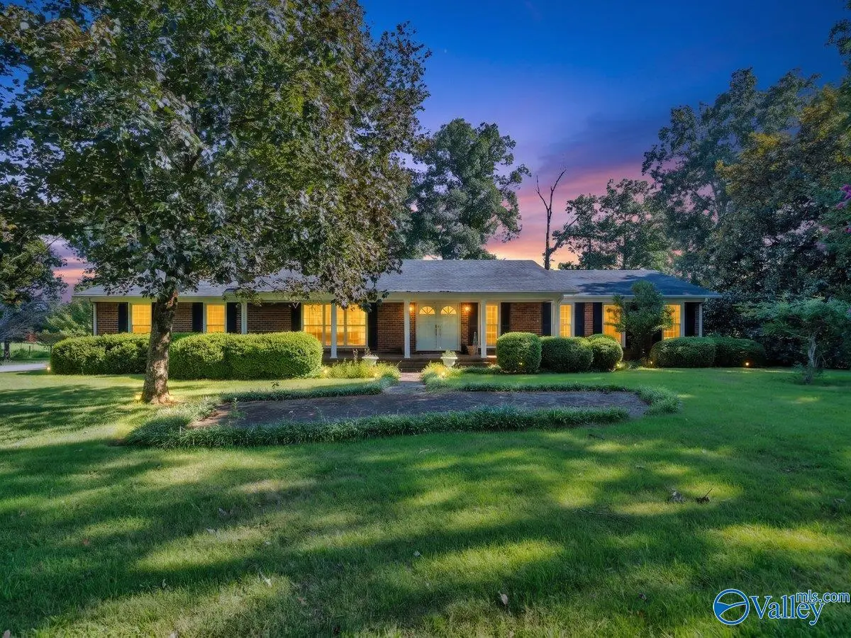 274 County Road 337, Section, AL 35771 - #1