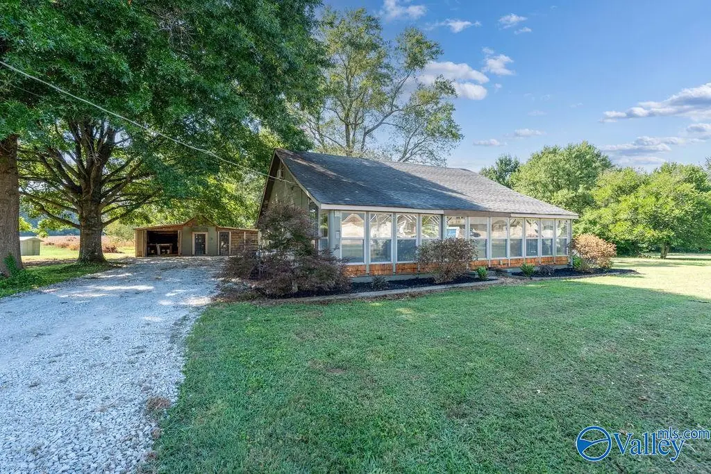 628 Walt Campbell Road, Hazel Green, AL 35750 - #1
