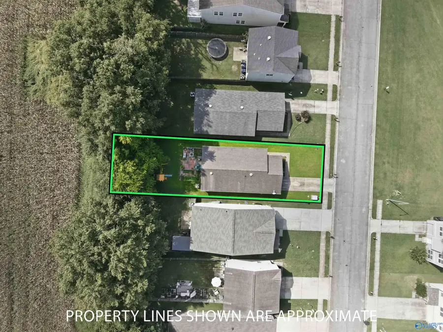 265 Bermuda Lakes Drive, Meridianville, AL 35759 - #2