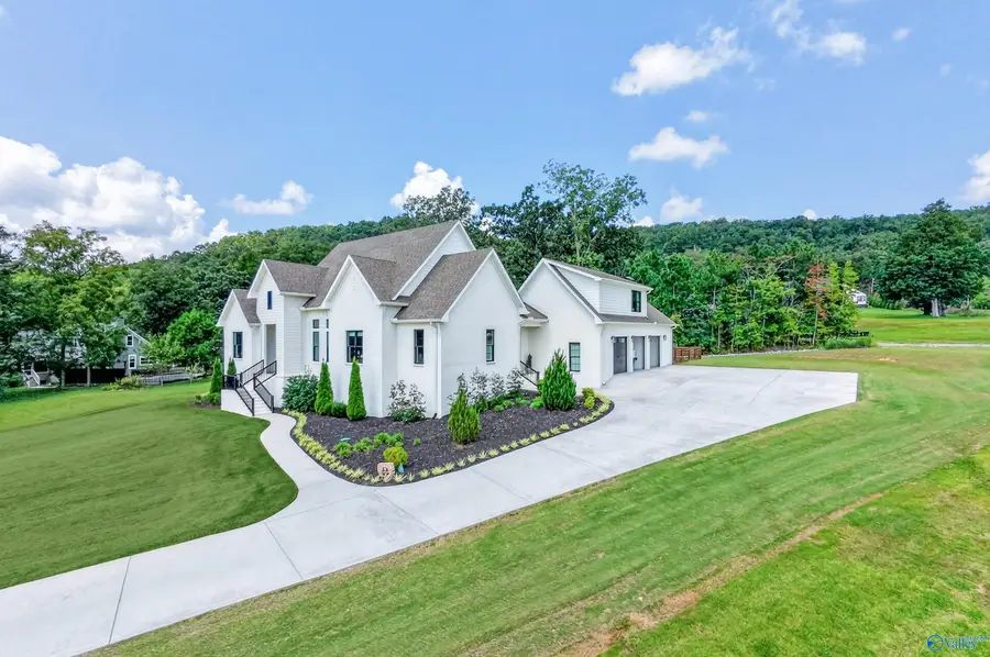 107 Cedar Cove Road, Scottsboro, AL 35769 - #3