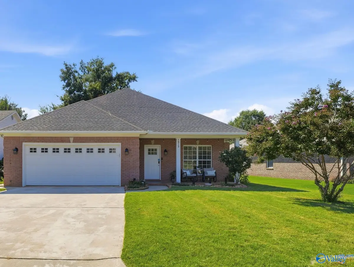1813 Smith Avenue Sw, Decatur, AL 35603 - #1