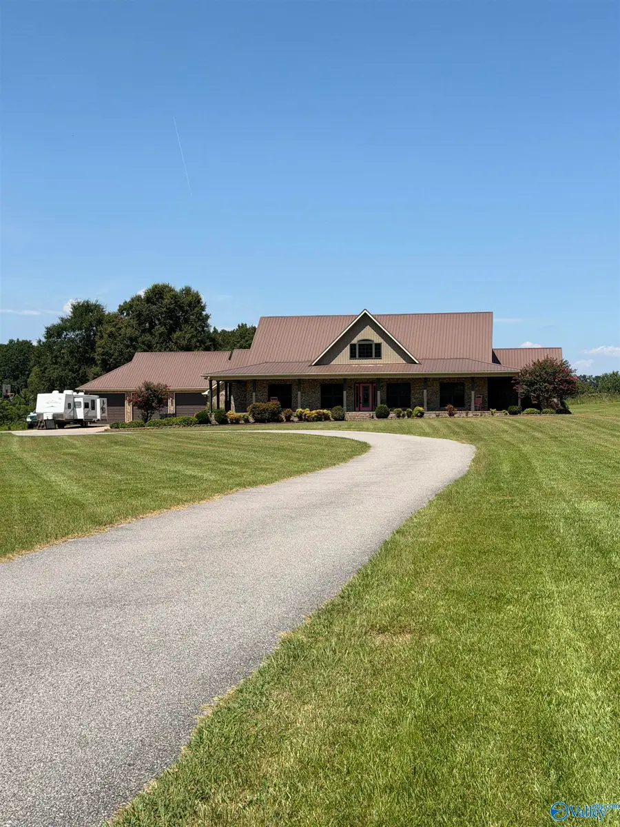 3620 Hall Drive, Southside, AL 35907 - #3