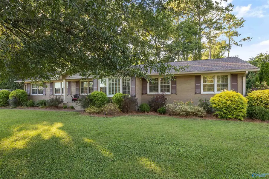 806 Watts Drive Se, Huntsville, AL 35801 - #3