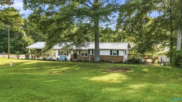 298 Dekalb Drive, Rainsville, AL 35986