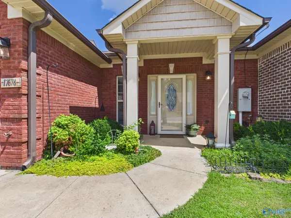 17674 Antlers Pass, Athens, AL 35611