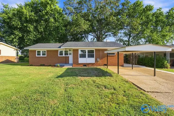 4214 Coffee Drive Sw, Huntsville, AL 35805