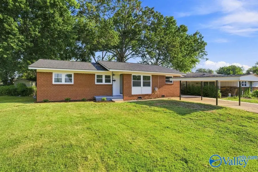 4214 Coffee Drive Sw, Huntsville, AL 35805 - #2