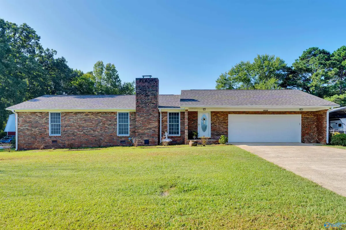 1609 Byron Road, Scottsboro, AL 35769 - #1