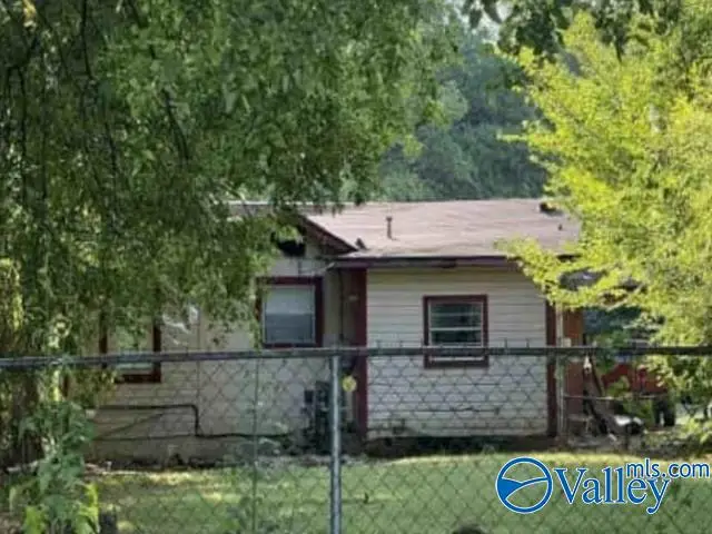 2814 11th Avenue N, Bessemer, AL 35020 - #2
