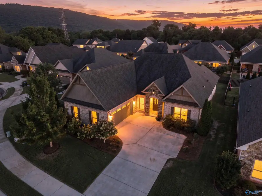 38 Old Cobb Farm Lane, Huntsville, AL 35803 - #2