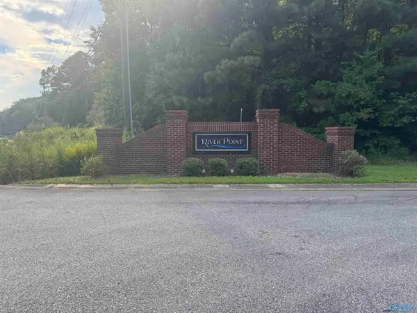 1.10 River Point, Rainbow City, AL 35906